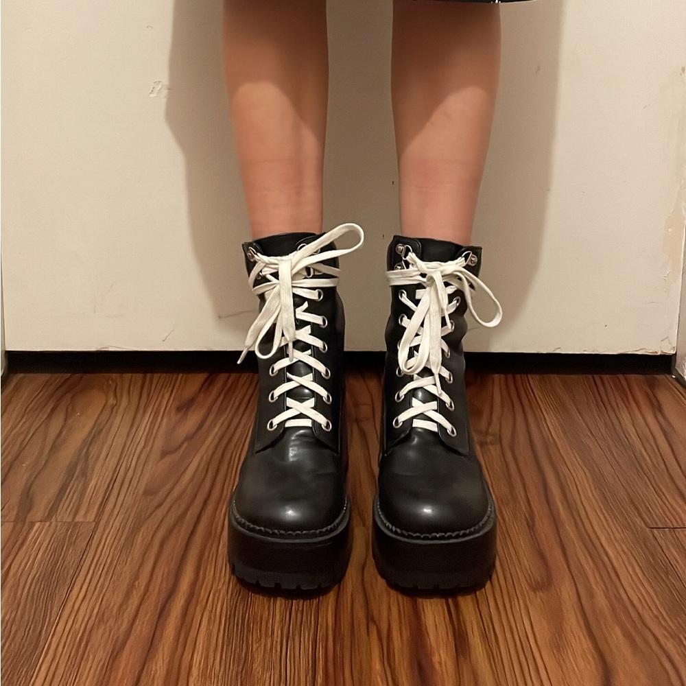 Dollskill Current Mood Chunky Hiker Boots - Picture 2 of 6